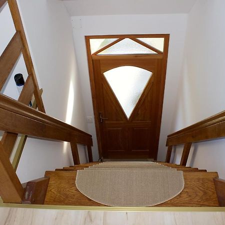 Malina Apartman Vransko Kültér fotó