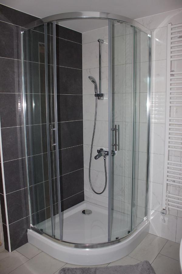 Malina Apartman Vransko Kültér fotó